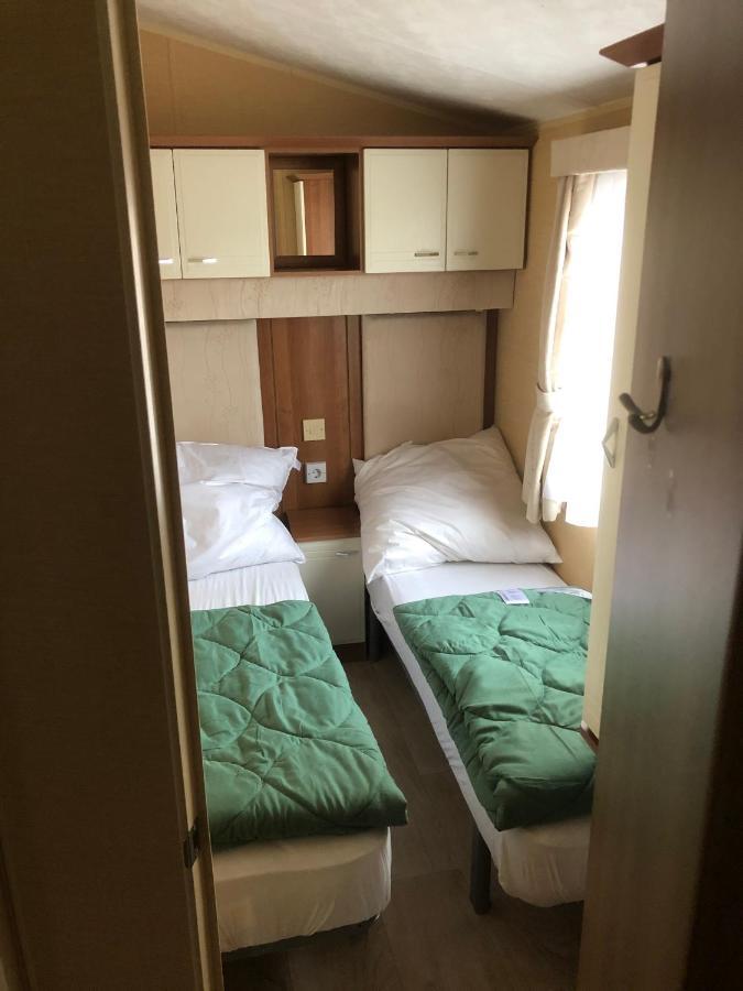 Ferienhaus Chilllout Chalets Daun-Kradenbach エクステリア 写真